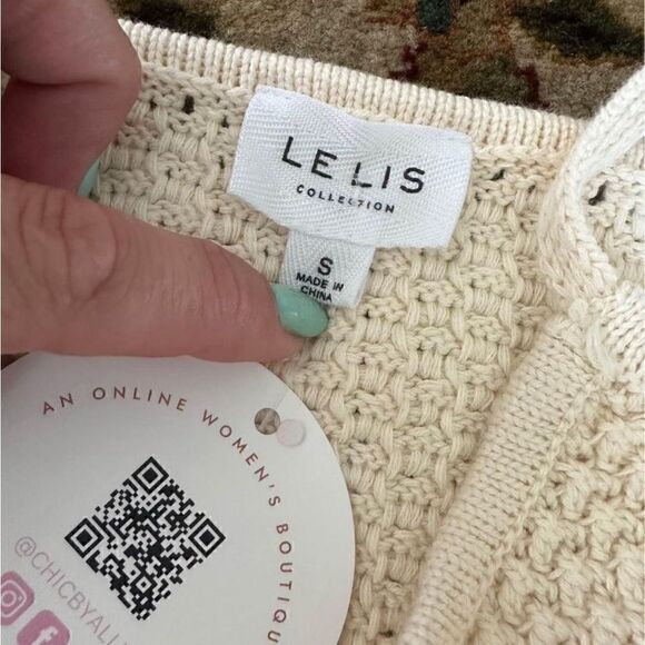 Cropped Fringe Tank - Picture 4 of 4